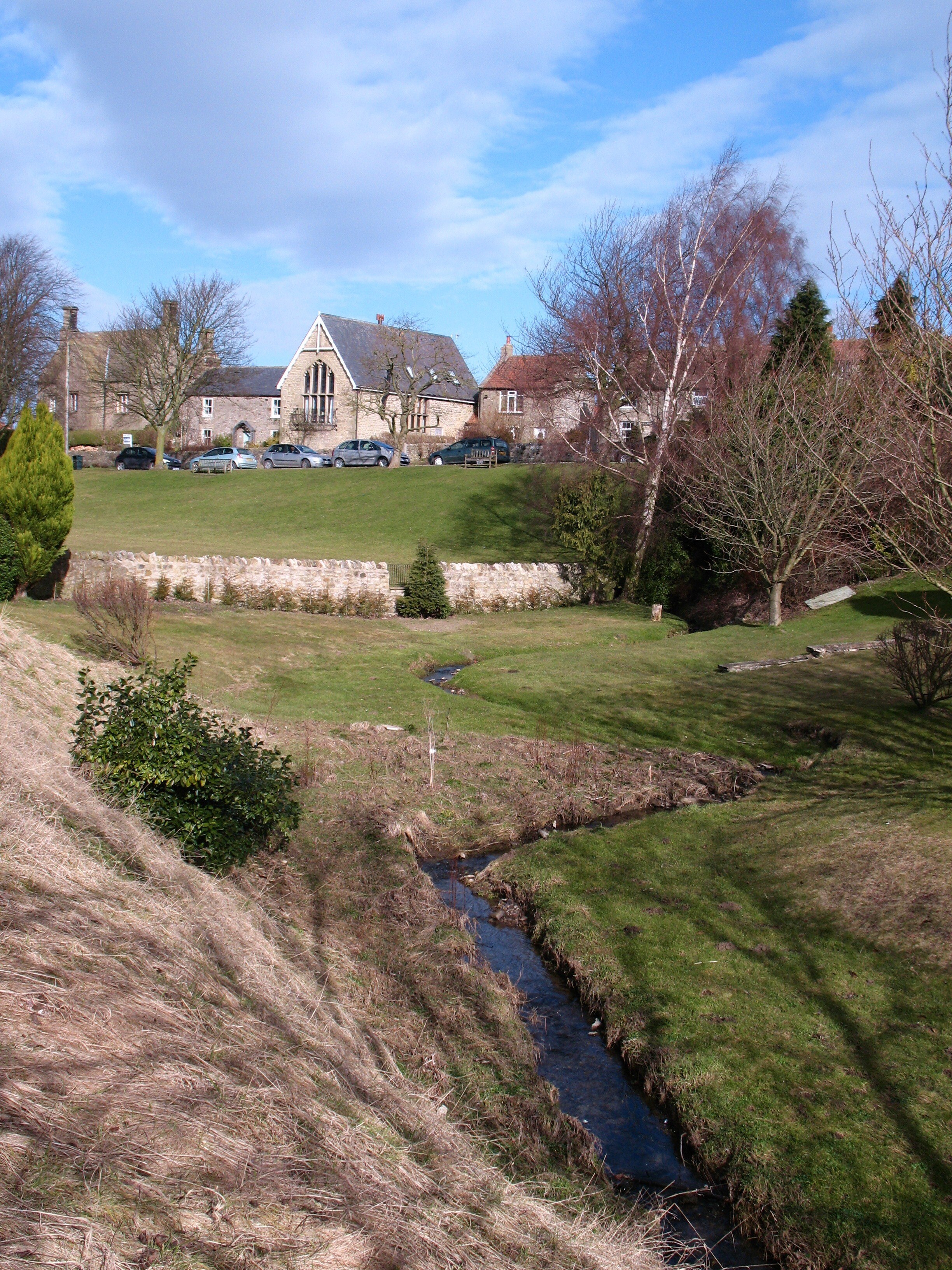 Kuva ”Melsonby” käyttäjältä Gordon Hatton (CC BY-SA) / rajattu alkuperäisestä kuvasta