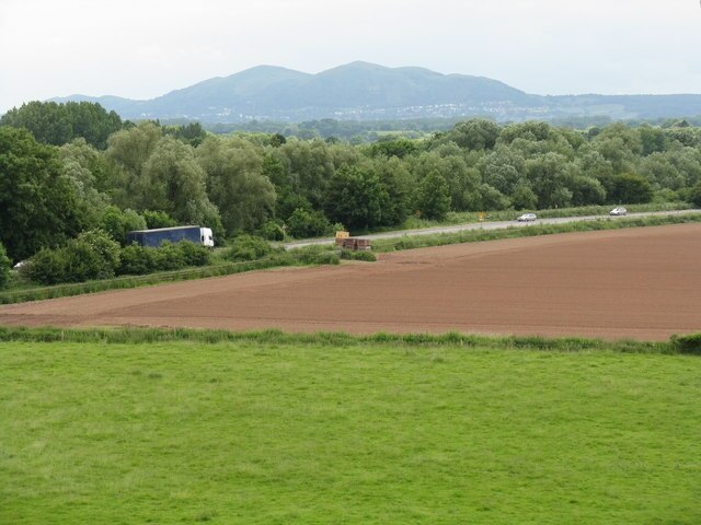 Photo "Cotheridge" by Whatlep (CC BY-SA) / Cropped from original