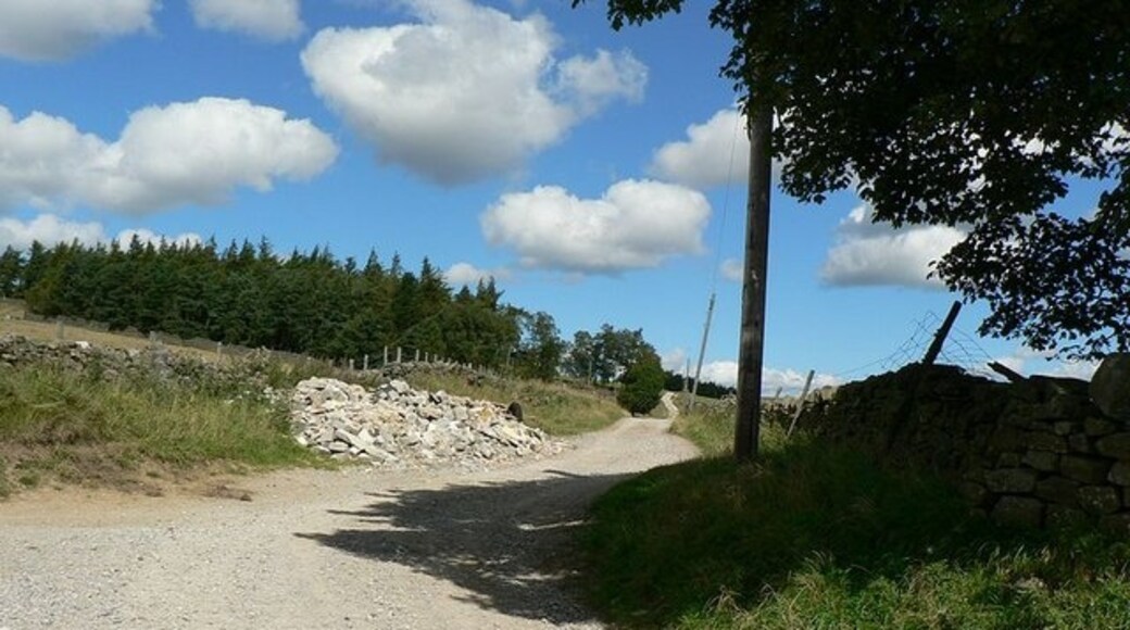 Foto “Stonebeck Arriba” tomada por RichTea (CC BY-SA); recorte de la original