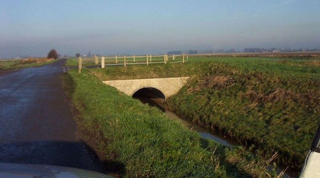 Photo "Parson Drove" by Jonathan Billinger (CC BY-SA) / Cropped from original