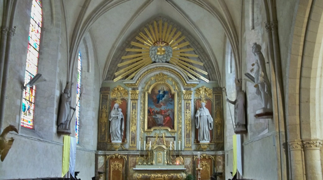 Foto "Iglesia de Sainte-Mère-Église" de Marianne Casamance (CC BY-SA) / Recortada de la original