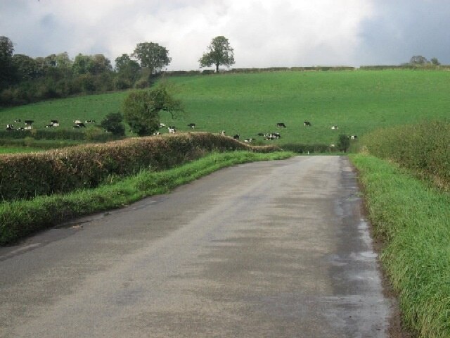 Photo "Oulston" by Roger Gilbertson (CC BY-SA) / Cropped from original