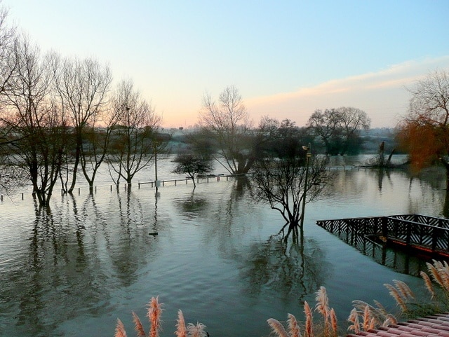 Dawn over the flooded Stour 2 View from the Bridge House Hotel at 7:45am. Heavy rain and snow-melt have combined to create this scene.