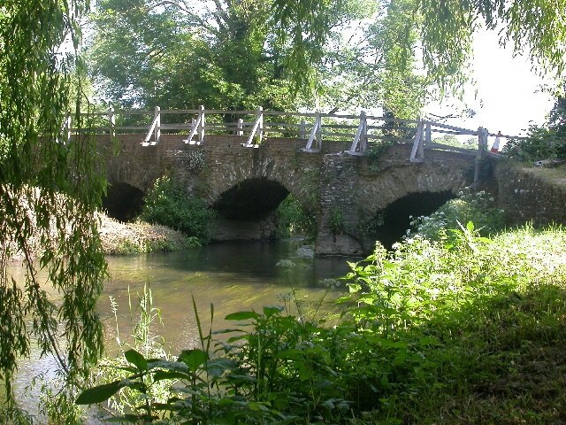 Eashing Bridge. Bridge over the River Wey at Eashing