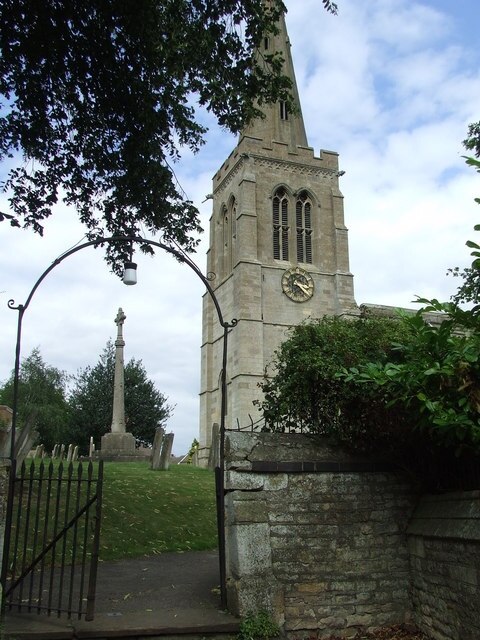 Foto “Geddington” tomada por Keith Evans (CC BY-SA); recorte de la original