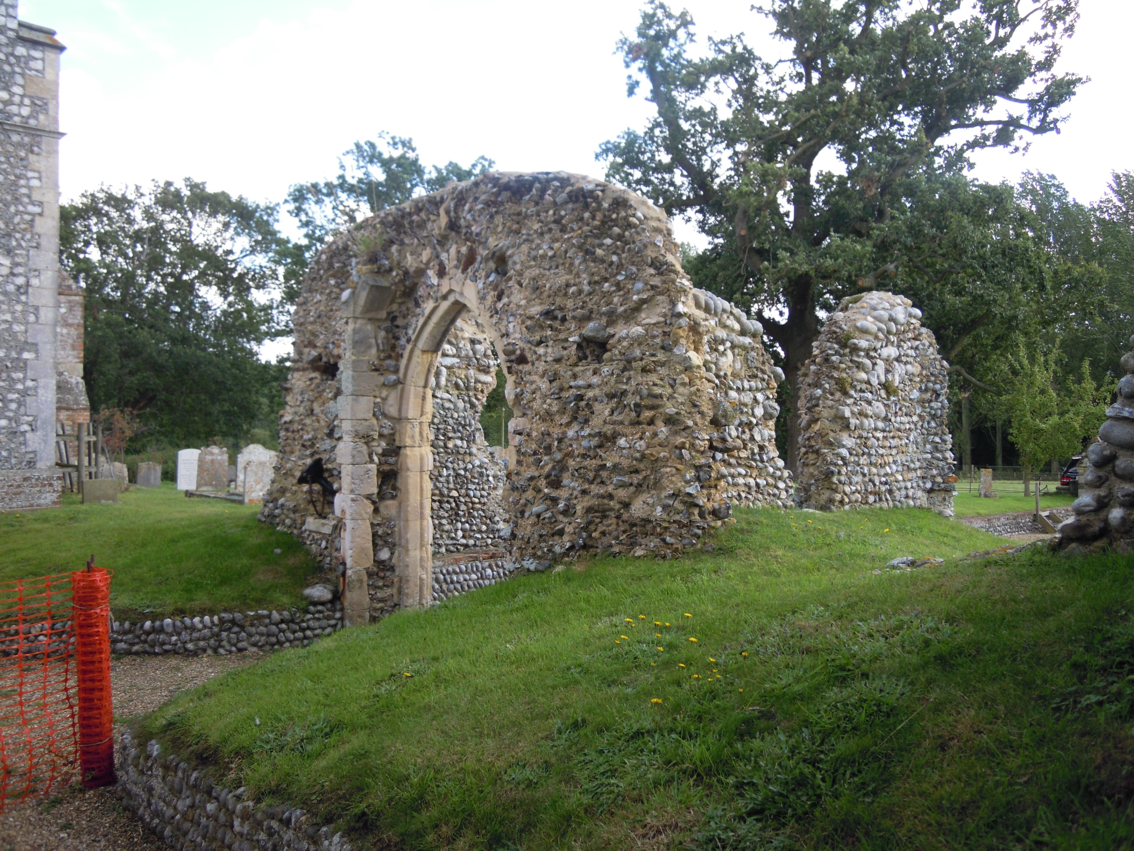 Ảnh "Làng Matlask" của stavros1 (CC BY) / Cắt từ ảnh gốc