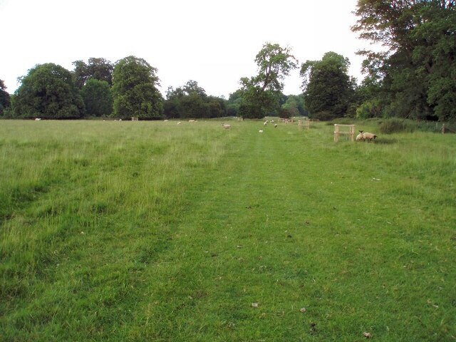 Foto „Biddlesden“ von Duncan Lilly (CC BY-SA)/zugeschnittenes Original