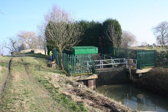 Photo "Gateforth" by ken mccann (CC BY-SA) / Cropped from original