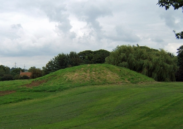 Kuva ”West Halton” käyttäjältä David Wright (CC BY-SA) / rajattu alkuperäisestä kuvasta