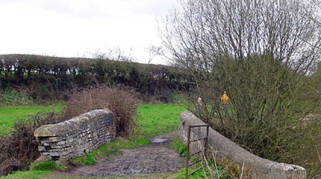 Kuva ”Hanham Abbots” käyttäjältä Linda Bailey (CC BY-SA) / rajattu alkuperäisestä kuvasta