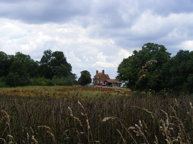 Photo "St Paul's Walden" by David Sands (CC BY-SA) / Cropped from original