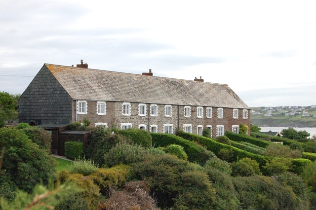 Cottages at Hawkers Cove (2)
