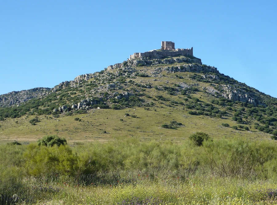 View of the Castle / Convent at Calatrava La Nueva
