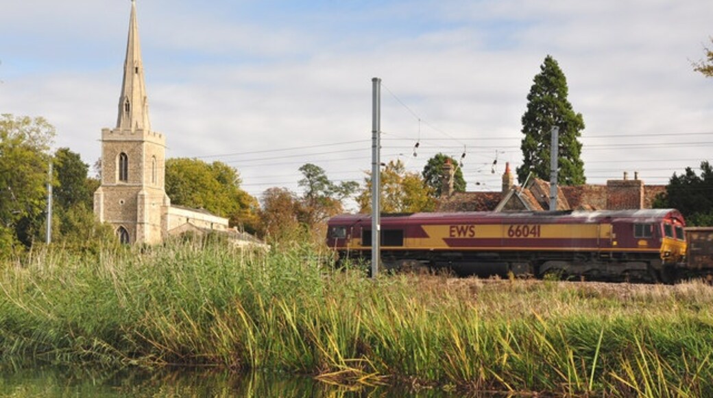 Foto “Offord Cluny and Offord D'Arcy” tomada por Mick Lobb (CC BY-SA); recorte de la original