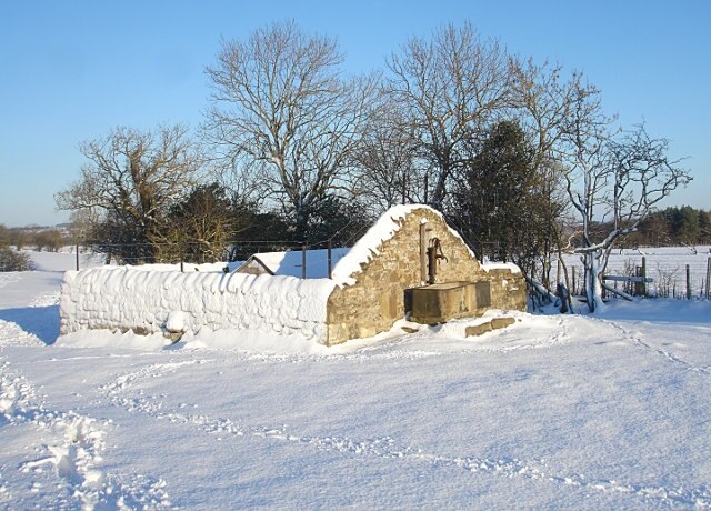 Foto "Boldron" de Andy Waddington (CC BY-SA) / Recortada do original