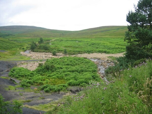 "Midgeholme"-foto av Les Hull (CC BY-SA) / Urklipp från original