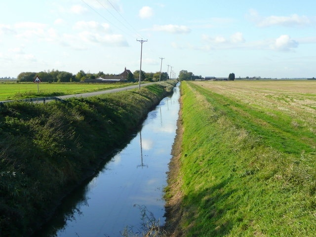 Photo "Halton Holegate" by Jonathan Billinger (CC BY-SA) / Cropped from original