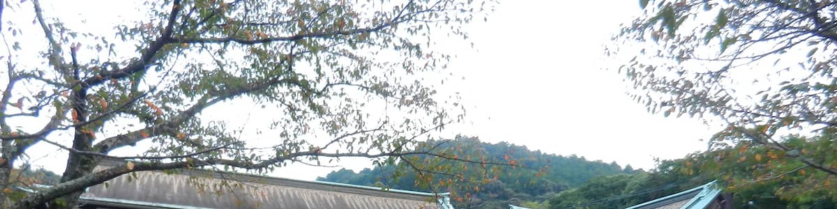 Photo "琴平町公會堂 Kotohira-cho Assembly Hall" by lienyuan lee (Creative Commons Attribution 3.0) / Cropped from original