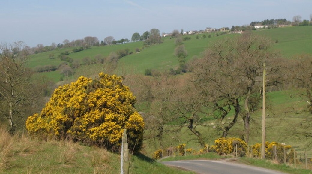 "Nether Denton"-foto av Mike Quinn (CC BY-SA) / Urklipp från original