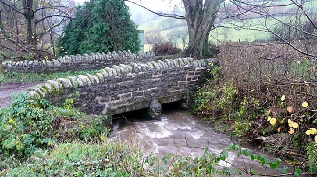 Foto „Bettws-y-Crwyn“ von Graham Horn (CC BY-SA)/zugeschnittenes Original