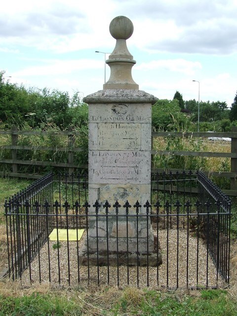 Foto “Alconbury Weston” tomada por Keith Evans (CC BY-SA); recorte de la original