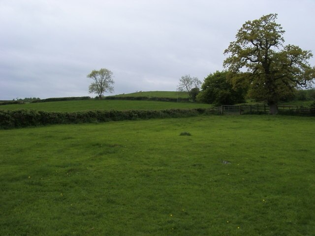 "Ashendon"-foto av Shaun Ferguson (CC BY-SA) / Urklipp från original