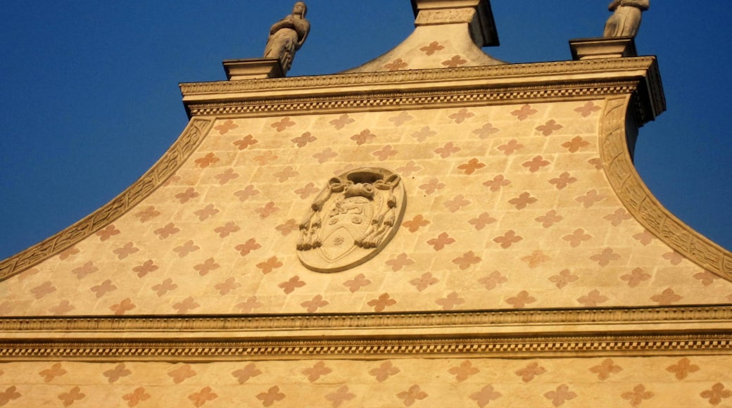 Foto „Cattedrale di Santa Maria Annunciata“ von Sandra Grampa (page does not exist) (CC BY-SA)/zugeschnittenes Original