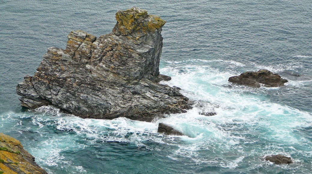 Photo "Godrevy Head" by Tim Green (CC BY) / Cropped from original