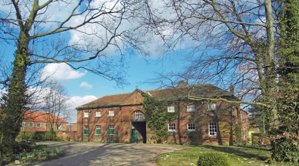 Foto "Thornton Curtis" por David Wright (CC BY-SA) / Recortada de la original