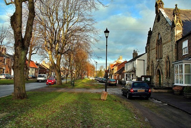 "Sowerby"-foto av Paul Buckingham (CC BY-SA) / Urklipp från original