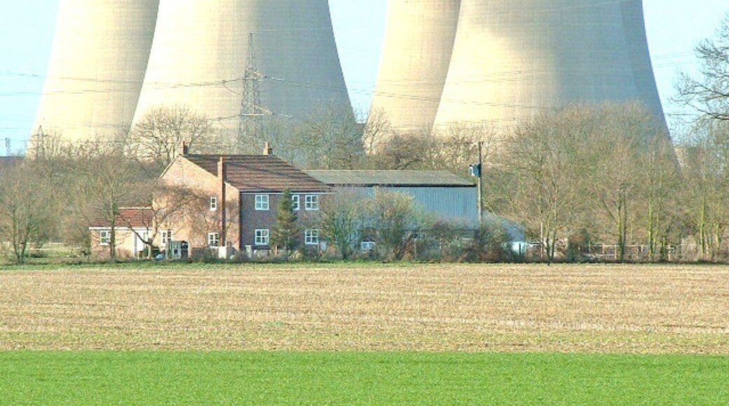 Kuva ”Long Drax” käyttäjältä Gordon Kneale Brooke (CC BY-SA) / rajattu alkuperäisestä kuvasta