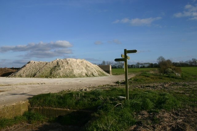 "Wickham Skeith"-foto av Bob Jones (CC BY-SA) / Urklipp från original