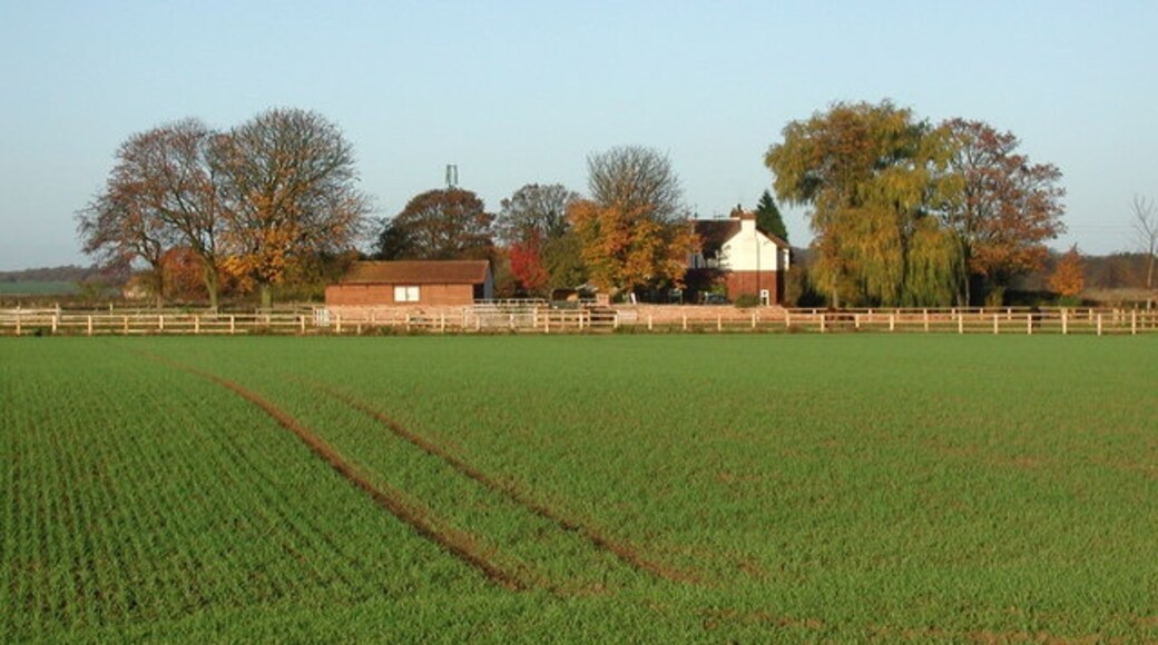 Kuva ”Ulleskelf” käyttäjältä Paul Glazzard (CC BY-SA) / rajattu alkuperäisestä kuvasta