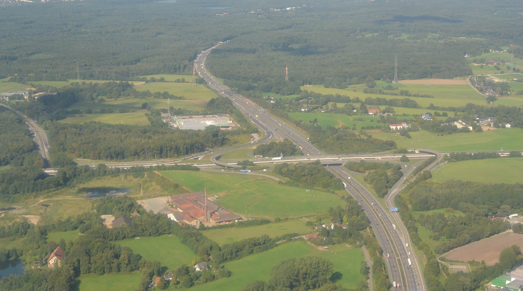 Photo "Ratingen" by flightlog (CC BY) / Cropped from original