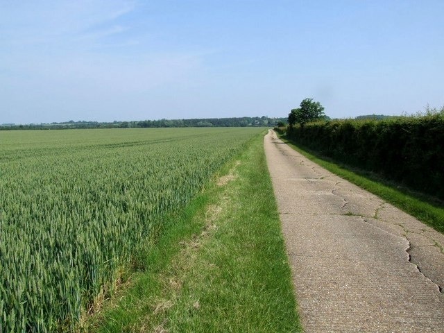 Foto “Abbotsley” tomada por Jeff Tomlinson (CC BY-SA); recorte de la original