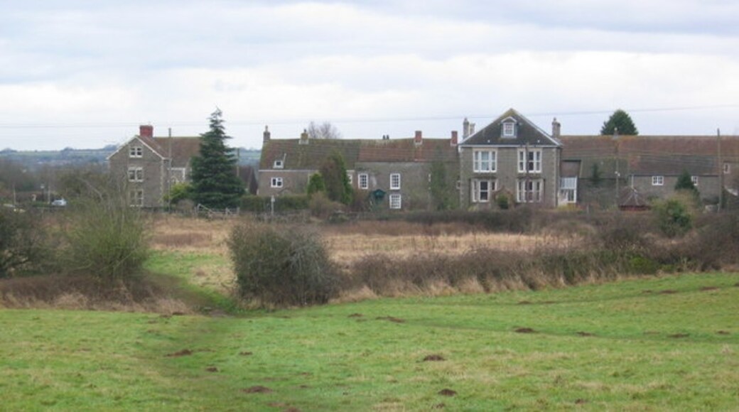 Kuva ”Hanham Abbots” käyttäjältä David Doff (CC BY-SA) / rajattu alkuperäisestä kuvasta