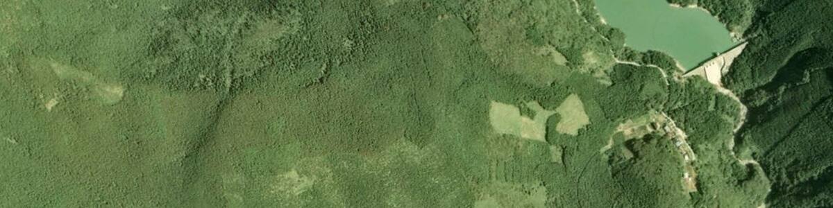 Photo "Kakimoto Dam." by undefined () / Cropped from original
