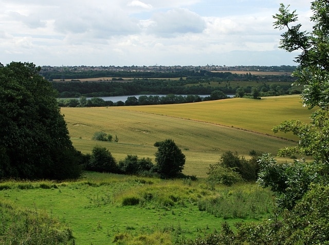 Photo "Fairburn" by David Pickersgill (CC BY-SA) / Cropped from original