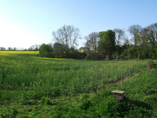 "Sacombe"-foto av Jeff Tomlinson (CC BY-SA) / Urklipp från original