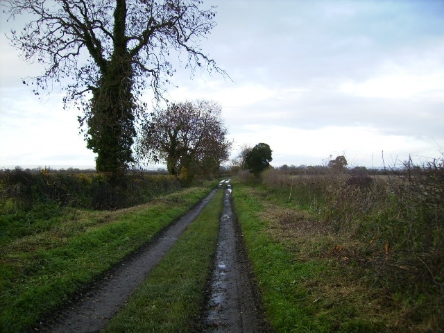 "Appleton-le-Street med Easthorpe"-foto av Phil Catterall (CC BY-SA) / Urklipp från original