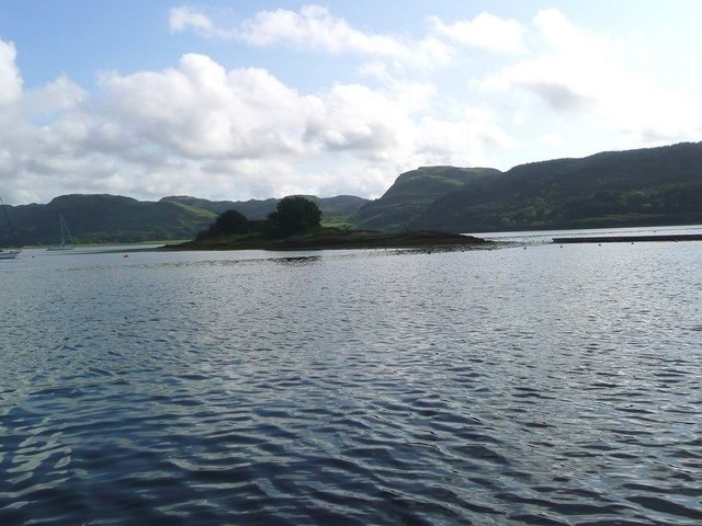 Eilean Inshaig from the visitors' pontoon at Ardfern