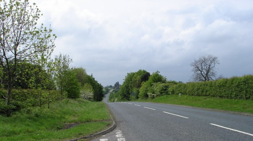 Foto “Low Worsall” tomada por Frank Glover (CC BY-SA); recorte de la original