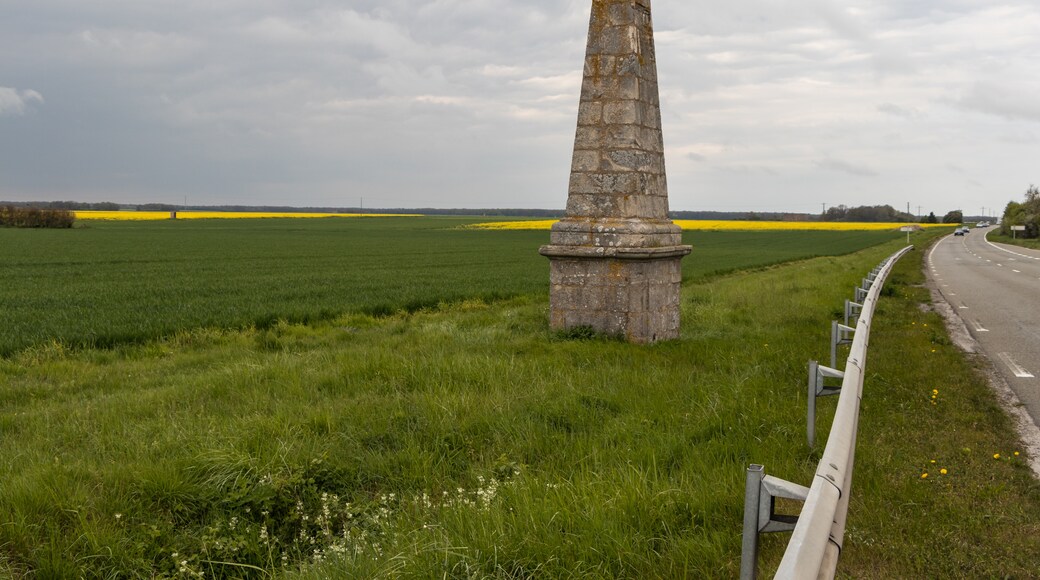 "Louvilliers-en-Drouais"-foto av BooHguy (page does not exist) (CC BY-SA) / Urklipp från original