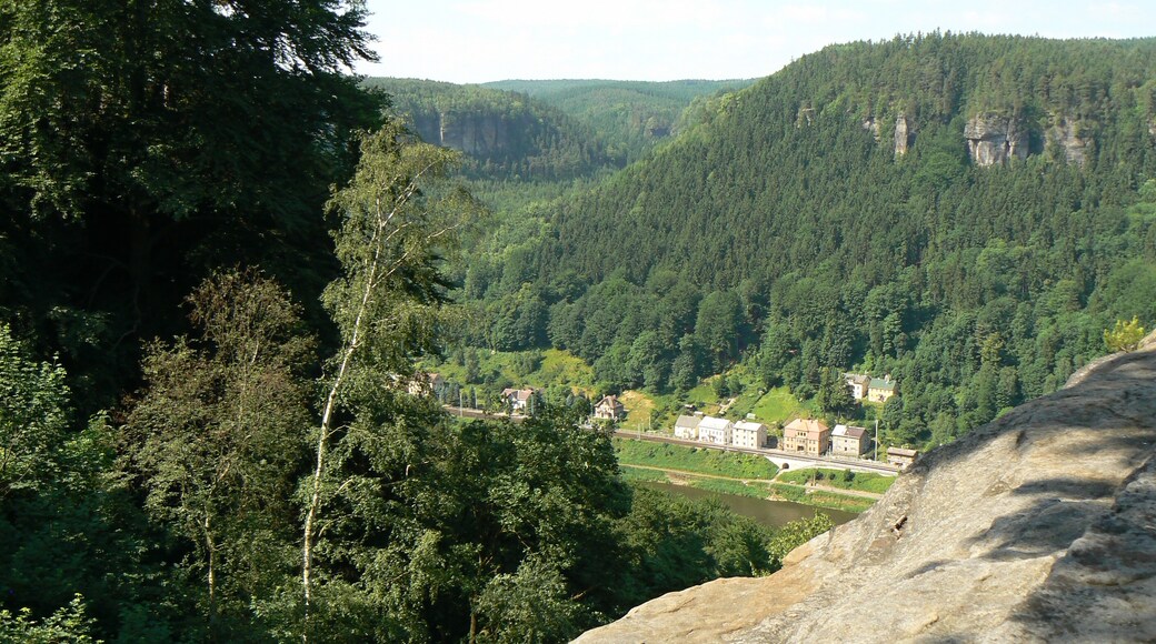 Foto "Labská Stráň" por Huhulenik (CC BY) / Recortada de la original