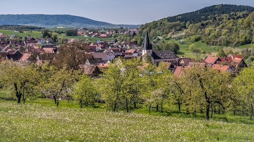 "Leutenbach"-foto av ermell (CC BY-SA) / Urklipp från original