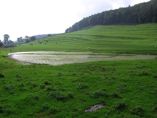 Photo "Marske" by Hugh Mortimer (CC BY-SA) / Cropped from original