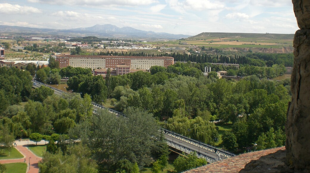 Foto „Historisches Zentrum von Logroño“ von edu1975 (CC BY)/zugeschnittenes Original