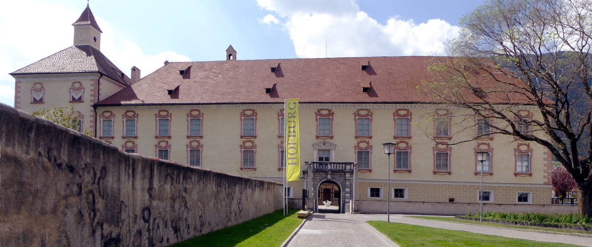 Brixen, Hofburg von Osten gesehen.