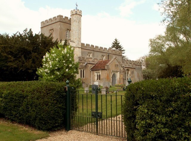 Ảnh "Làng Newnham" của Robert Edwards (CC BY-SA) / Cắt từ ảnh gốc