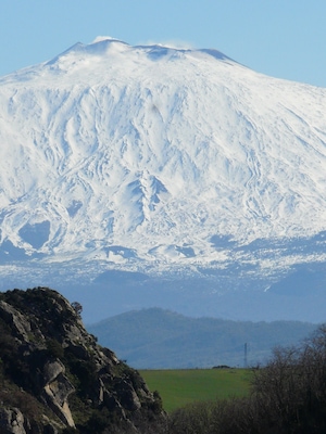 Troina - Vista dell'etna dal lago Ancipa